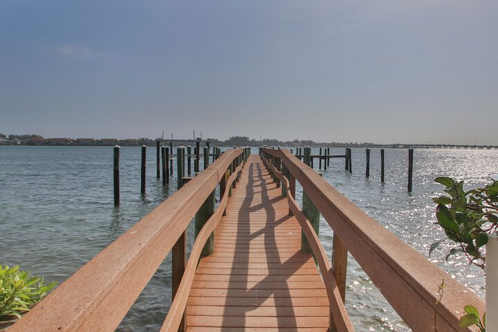 Tortuga Inn Beach Resort