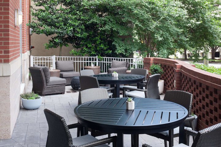Terrace/Patio 76 of 82