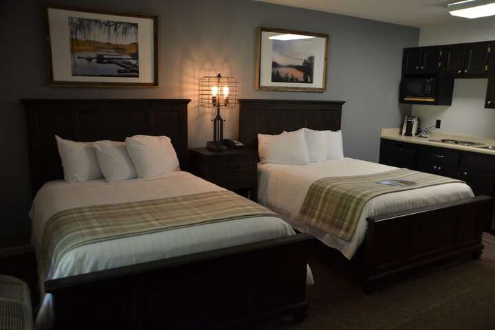 Room 22 of 66