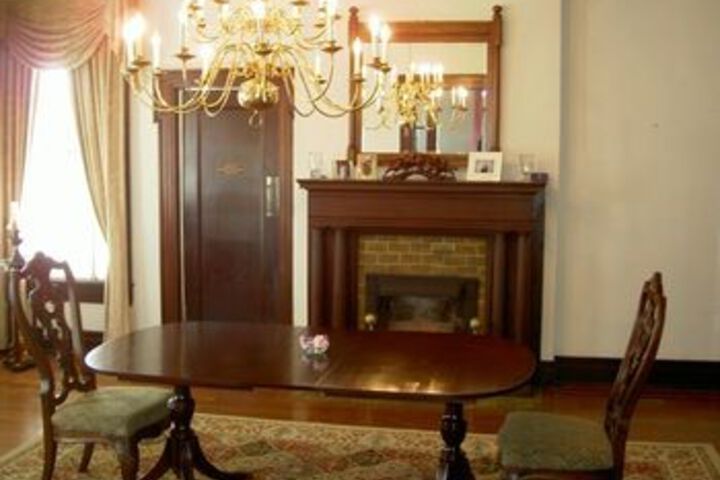 Simply Divine Bed and Breakfast