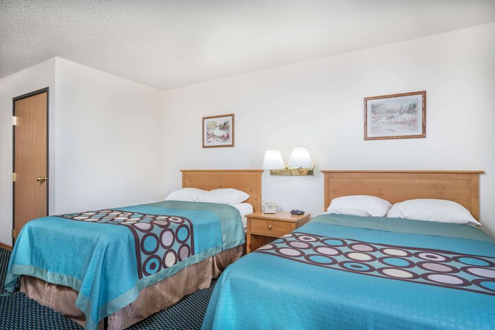 Room 14 of 20