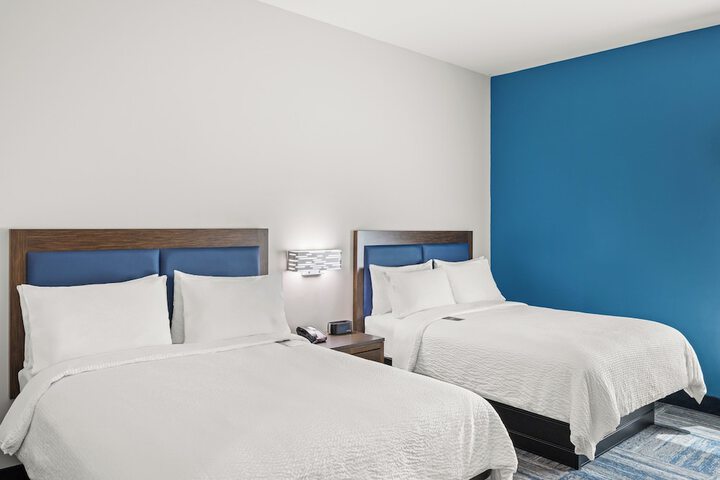Holiday Inn Express Asheville Woodfin by IHG