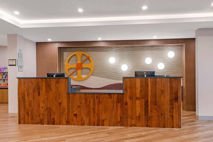 Cambria Hotel & Suites Plymouth
