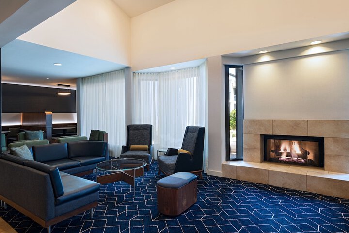 Courtyard by Marriott Fort Worth University Drive
