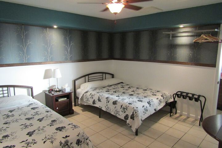 Room 47 of 124