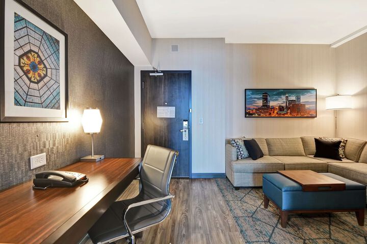 Room 48 of 86