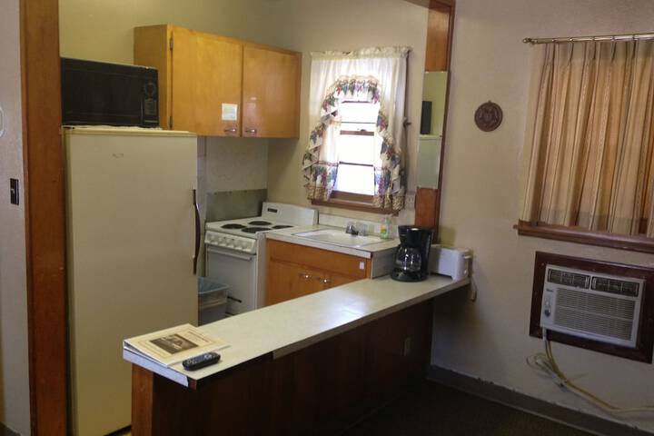 Room 7 of 34