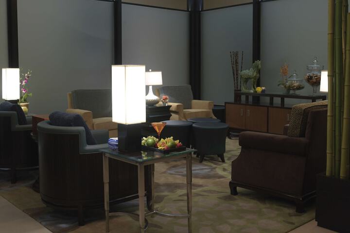 Hilton Anatole