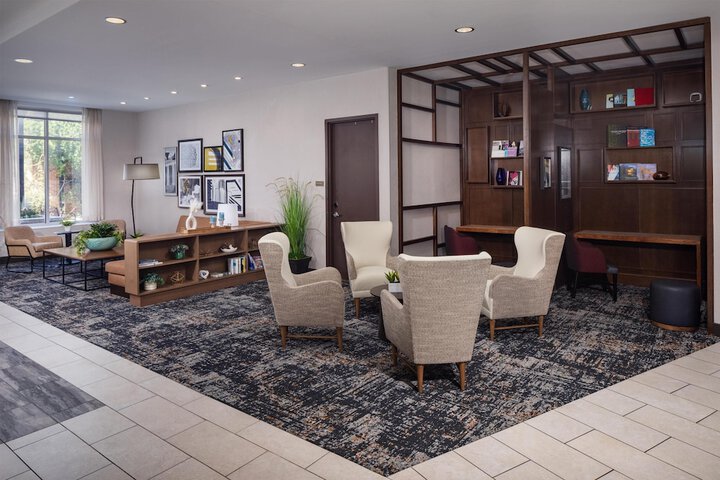 Hyatt Place Sumter / Downtown