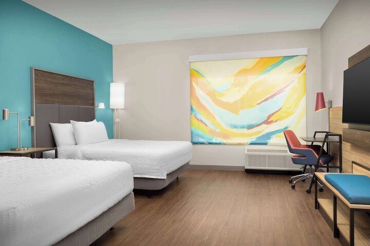 Room 14 of 34