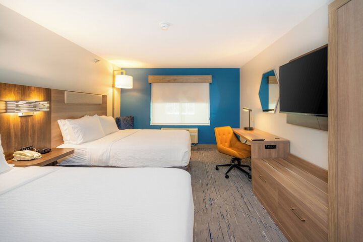 Holiday Inn Express Hotel & Suites Chanhassen by IHG