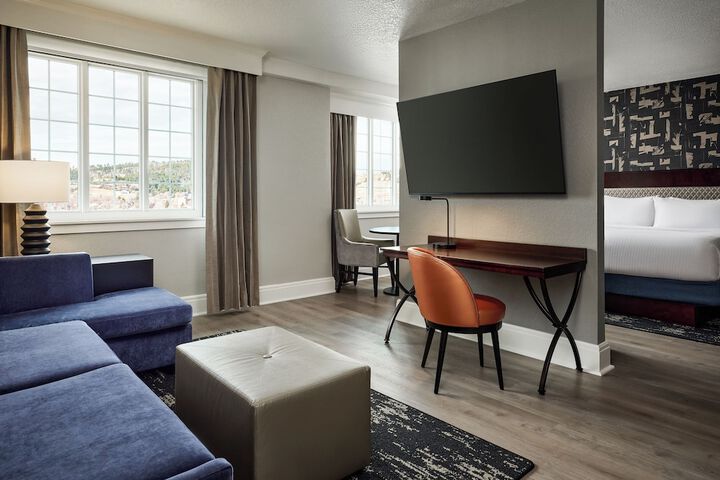 Hotel Alex Johnson Rapid City Curio Collection by Hilton