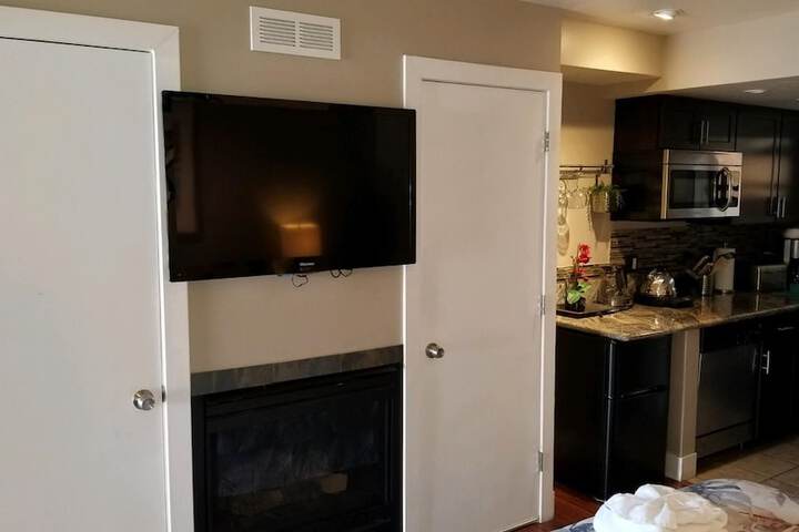 Room 143 of 245