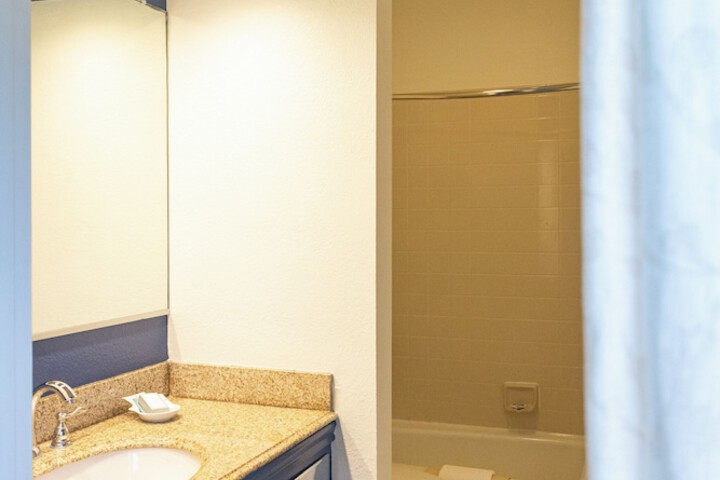 Surf Side Hotel