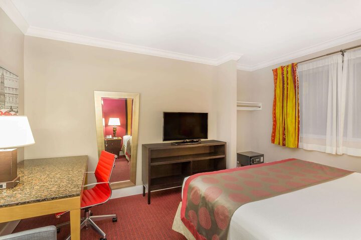 Ramada by Wyndham Miami Springs / Miami International Airport