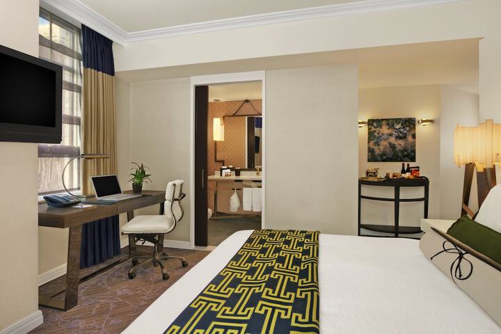 Room 22 of 79