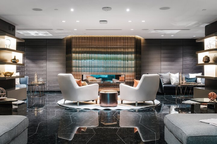 Hotel Interior 17 of 143