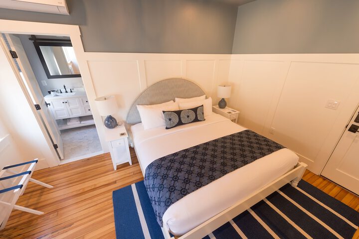 Room 12 of 69