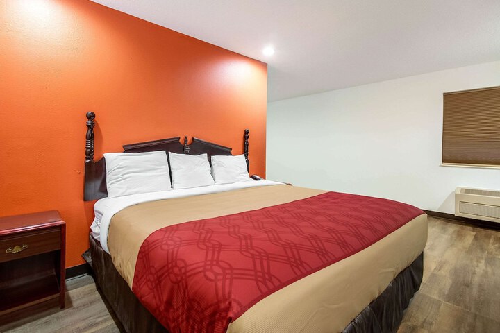 Econo Lodge Franklin