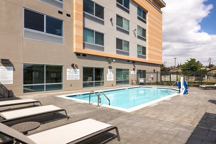 Pool 9 of 47