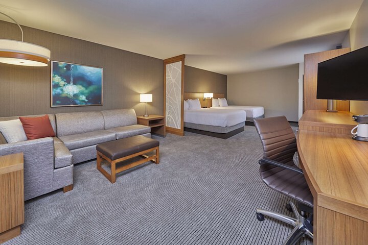 Room 14 of 43