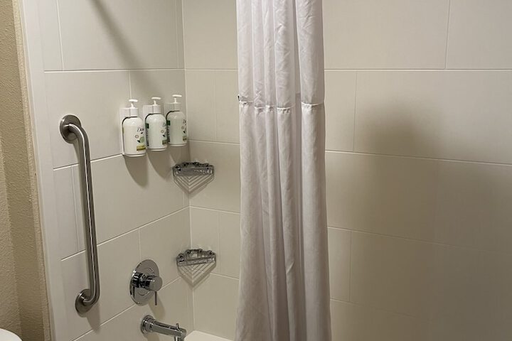 Room 5 of 29