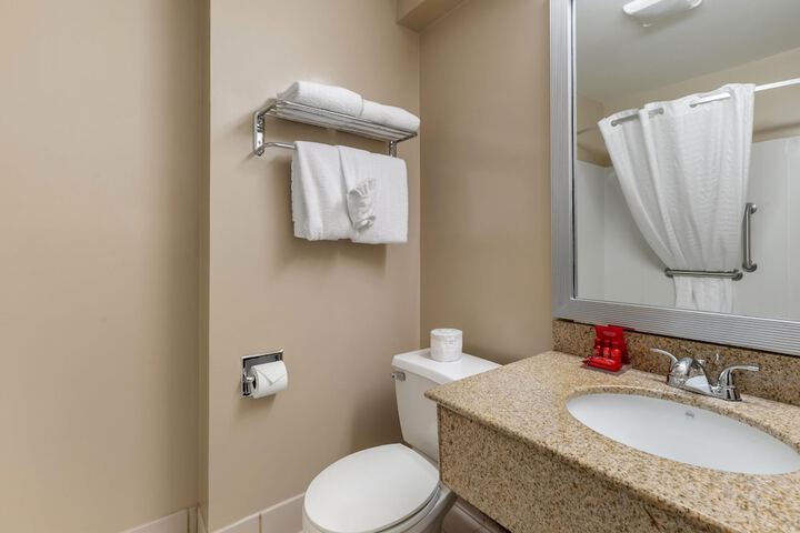 SureStay Hotel by Best Western East Brunswick