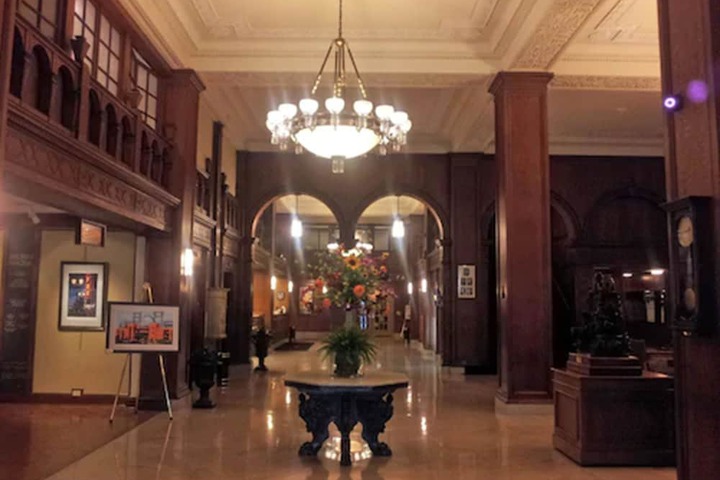 Hotel Interior 8 of 57