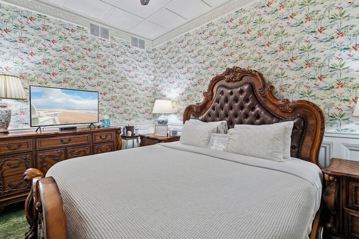 Room 45 of 70