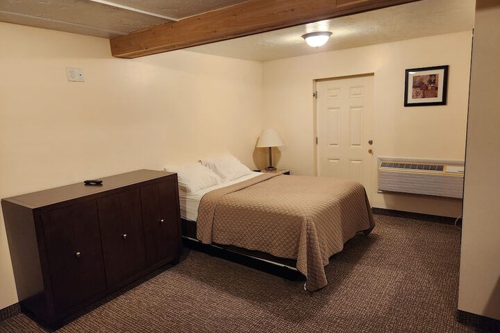 Jefferson Hills Motel