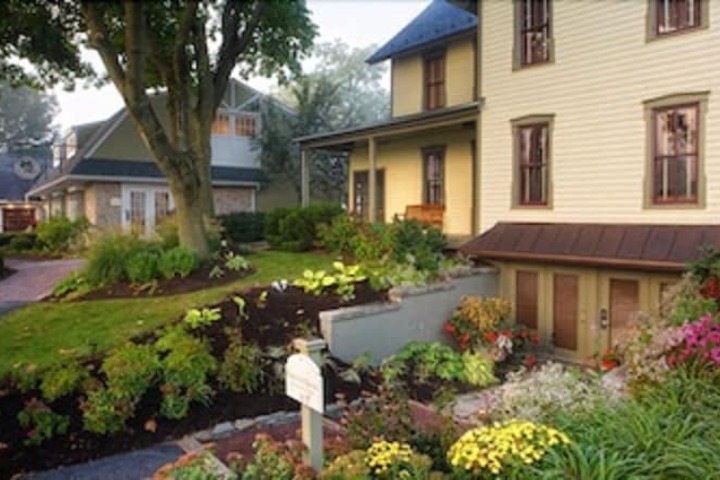 The Inn at Leola Village a Historic Hotel of America