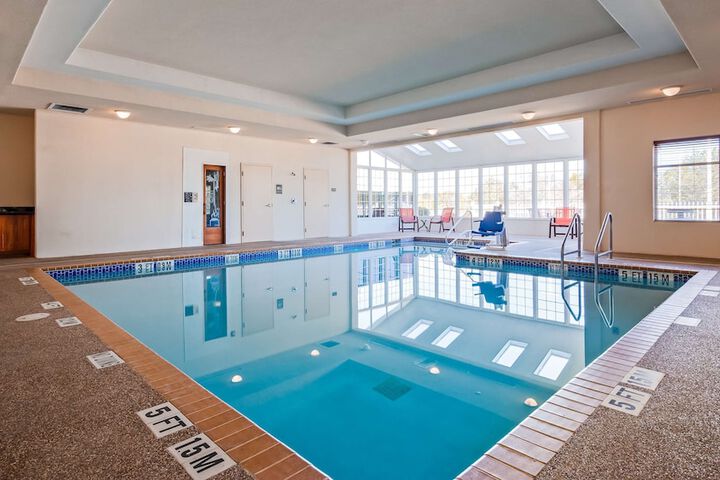 Pool 4 of 25