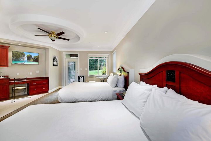 Room 25 of 64