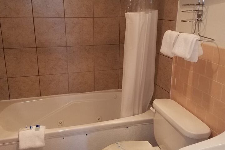 Room 28 of 55