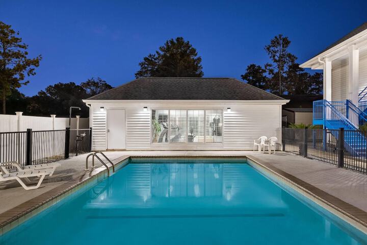 Baymont by Wyndham Albany at Albany Mall