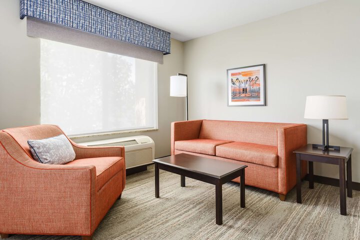 Hampton Inn & Suites Thousand Oaks CA