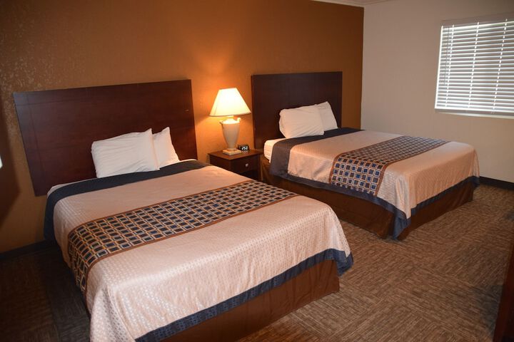 Room 18 of 25