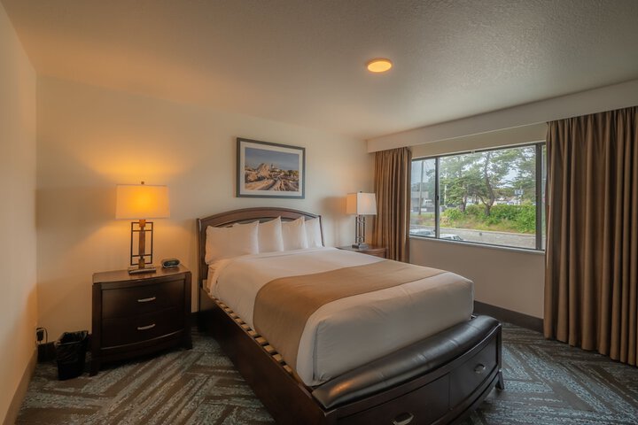 Room 32 of 60