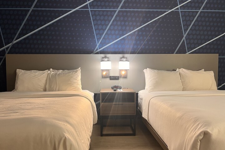 Comfort Suites Louisville Airport