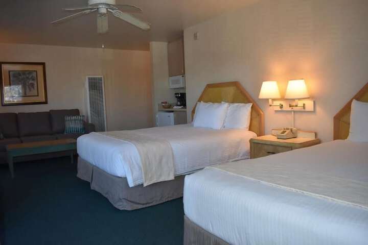 Room 118 of 229