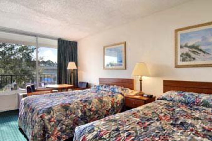 Super 8 Motel - Cocoa Beach Area
