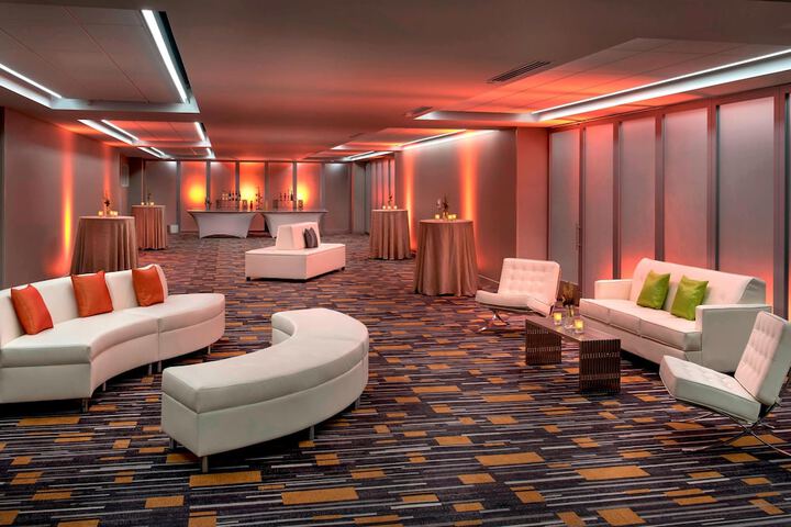 Hotel Interior 10 of 97