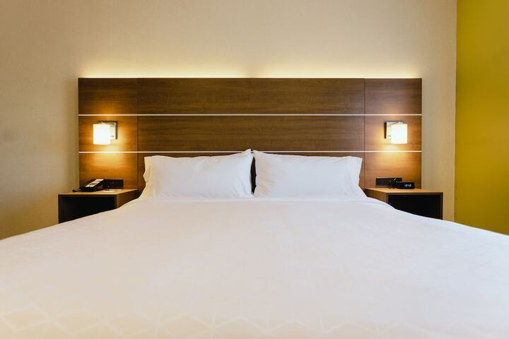 Room 41 of 63