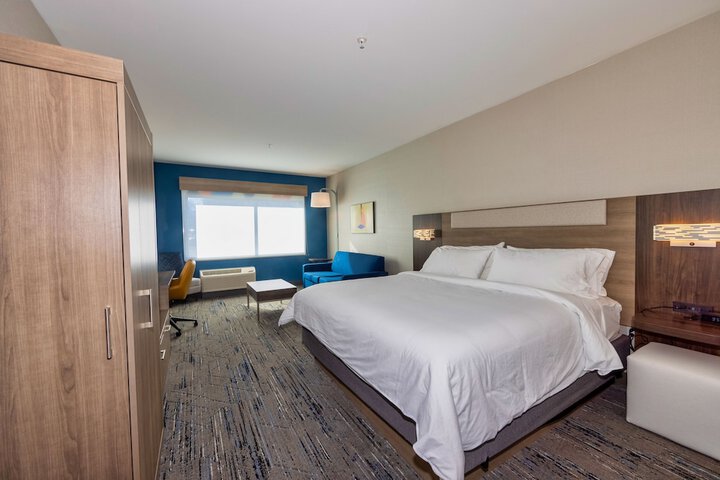 Holiday Inn Express & Suites Harrisonburg University Area by IHG