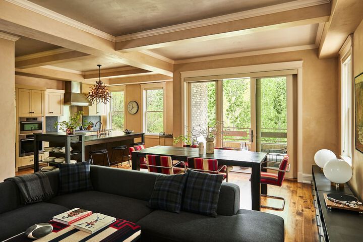 Element 52 Auberge Collection