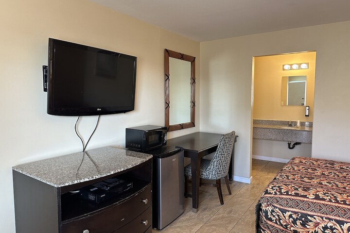 Room 26 of 44