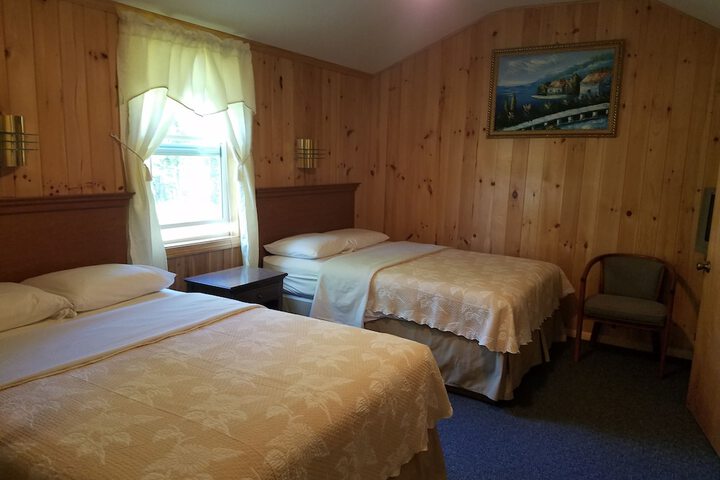 Room 12 of 20