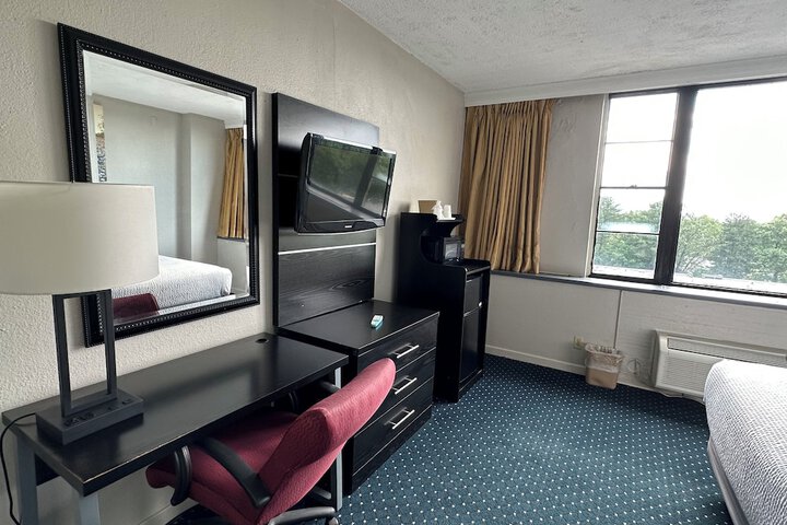 Inn at Lebanon - Hershey & Manheim area