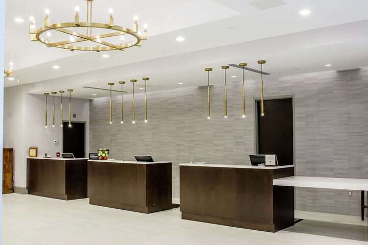 Hotel Interior 7 of 38