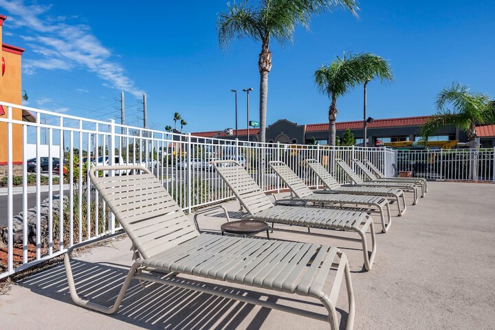Quality Inn Kennedy Space Center